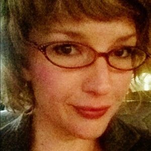 Meet your Posher, Kari